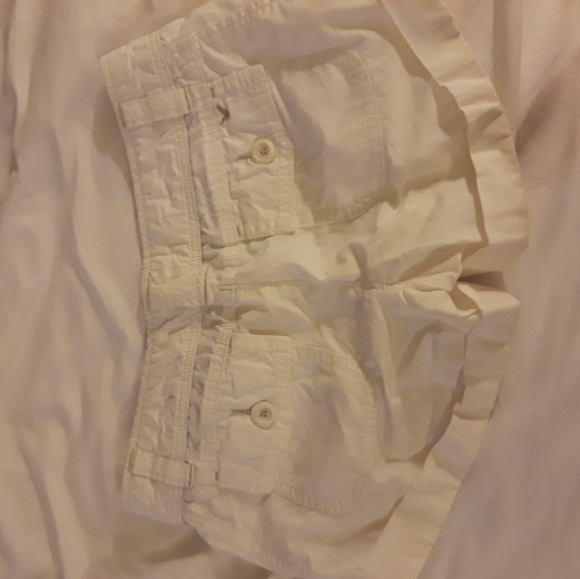 American Eagle Shorts - Picture 2 of 2